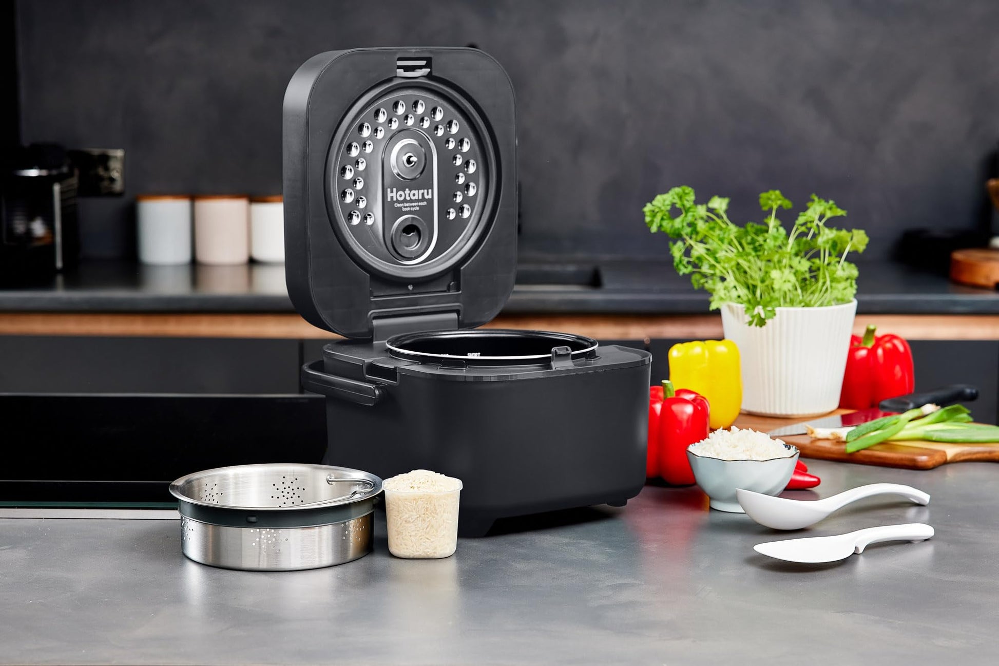Yum Asia Hotaru Cuiseur à riz avec chauffage par induction (IH) et bol en céramique (3 tasses, 0,54 litre), 7 fonctions de cuisson du riz, 5 fonctions multicuiseur, 220-240V EU (Gris ardoise)