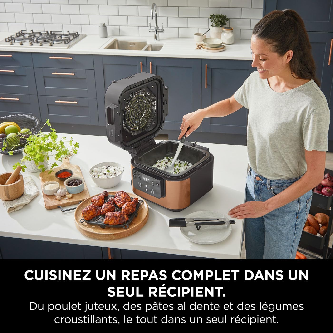 Ninja Speedi 10-en-1 Autocuiseur rapide, Air Fryer, Friteuse à air et Multicuiseur, 5.7L, Repas pour 4 en 15 minutes, Vapeur, Gril, Cuire au four, Rôtir, Mijoter et plus, Noir et Cuivre ON400EUCP